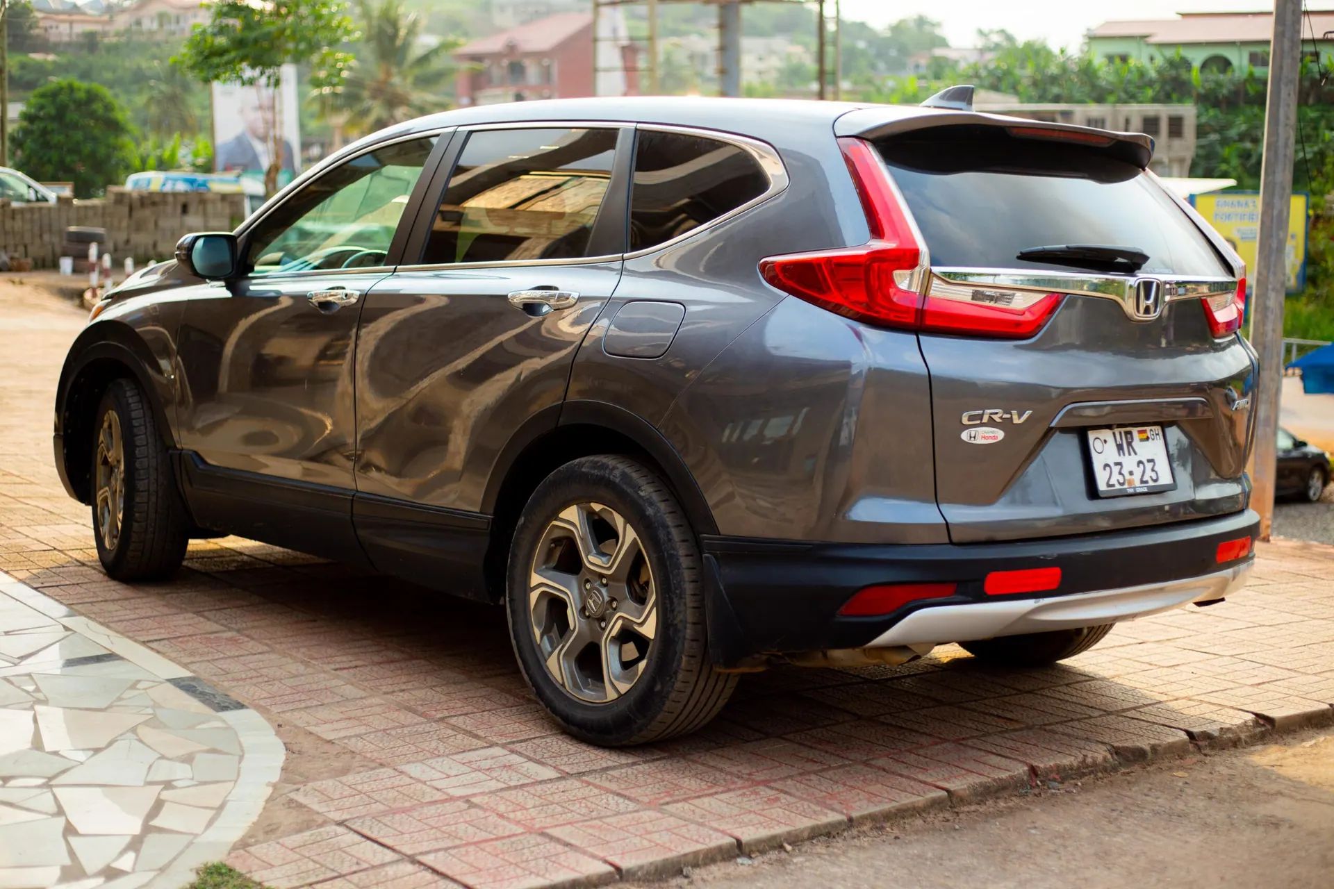 Honda CR-V Touring front three-quarter view